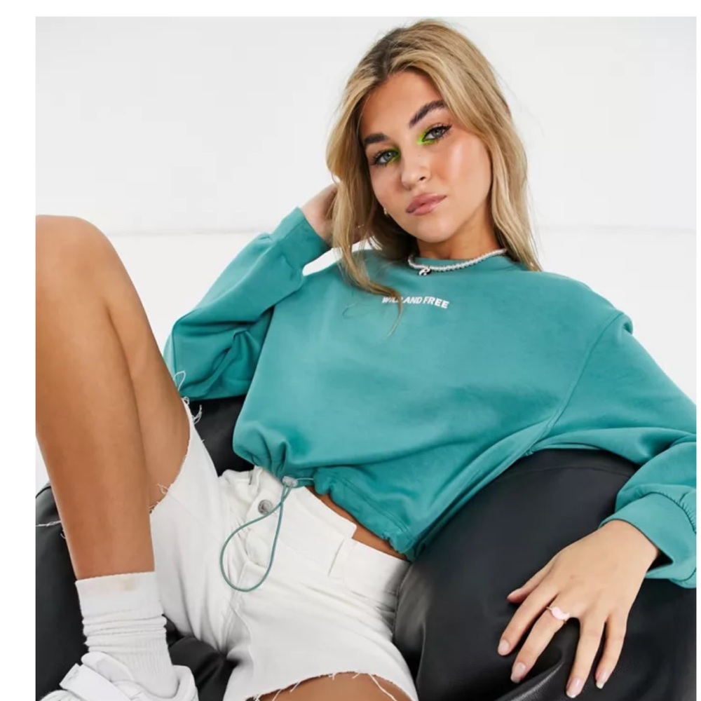 Cropped sweater